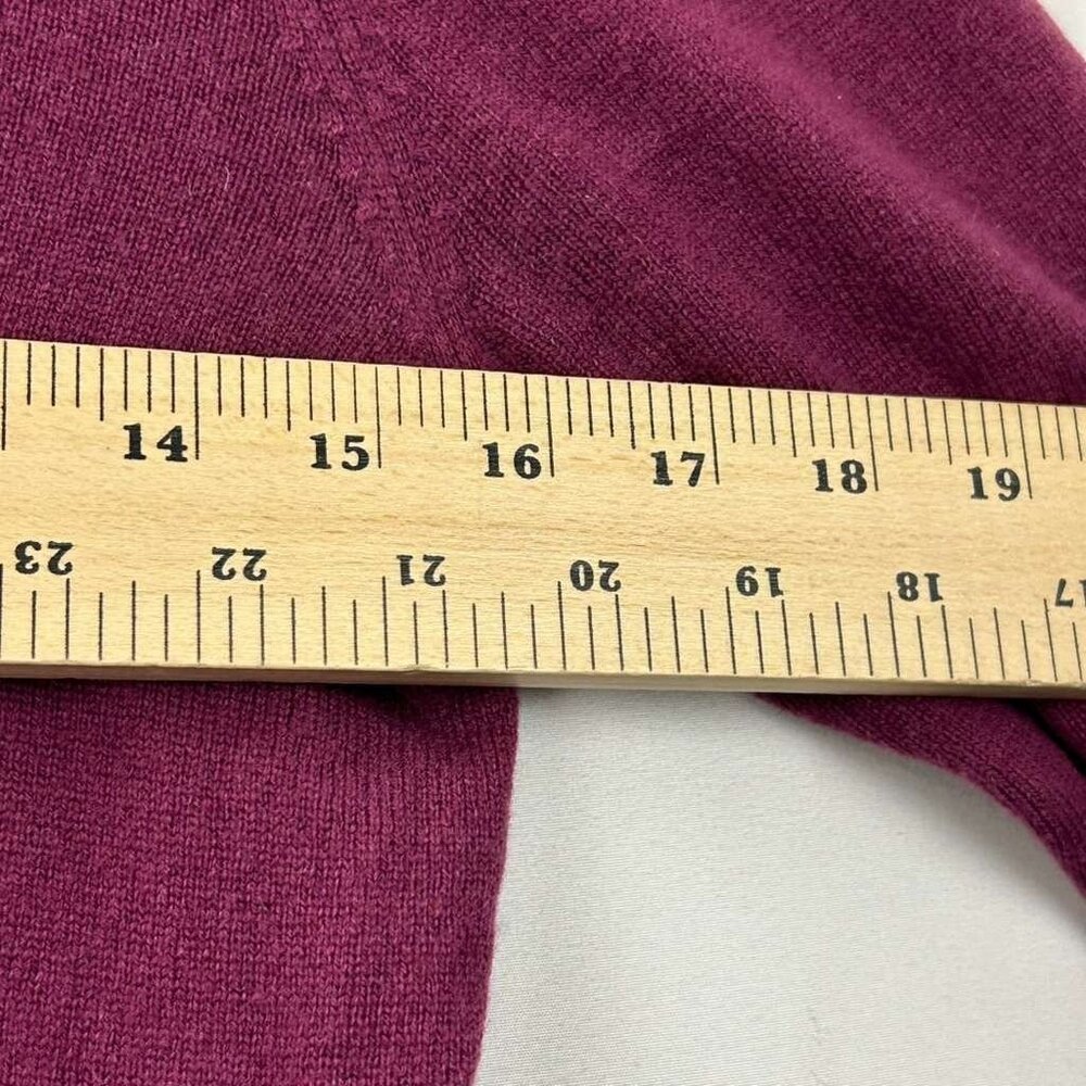 LL Bean Women’s XS 100% Cashmere Light Plum Crew Neck Sweater Long Sleeves - Picture 4 of 13